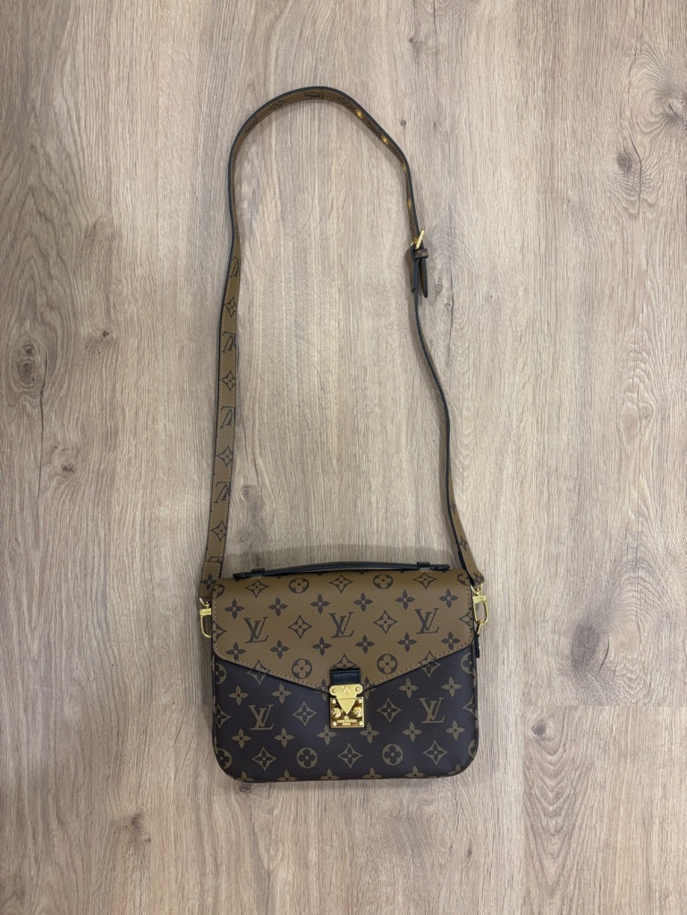 Louis Vuitton Crossbody